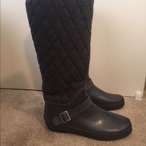 Sperry quilted rain boots