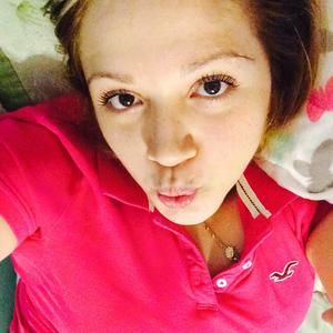 Meet your Posher, Rocio