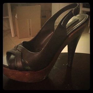 Steve Madden Leather&Wooden Platform Heels