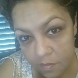 Meet your Posher, Vilmarie