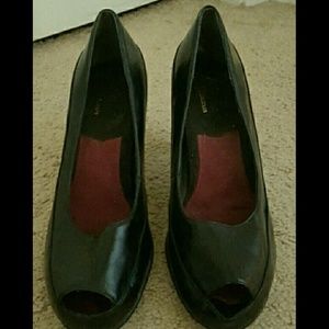 Comfy Peep Toe Pumps