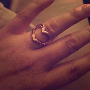Rose-gold heart ring.