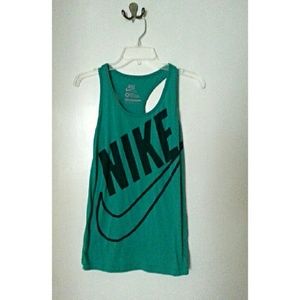 Nike active tank top