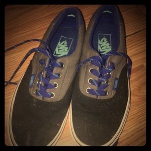 Shoes (vans)
