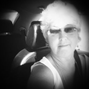 Meet your Posher, Denise