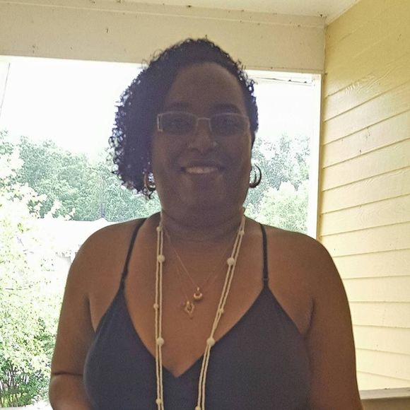 Meet your Posher, Nilsa