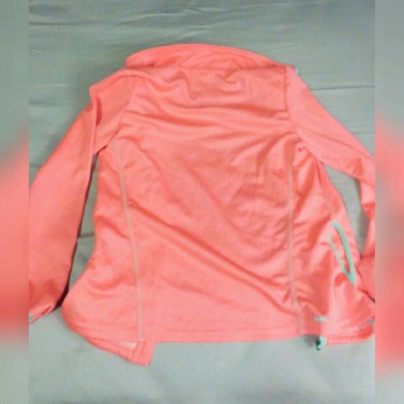 Workout Running Jacket - Picture 2 of 3