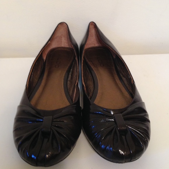 ALDO Brown Patent Leather Ballet Flats