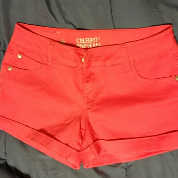 Coral pink cuffed short shorts