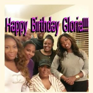 Meet your Posher, Gloria