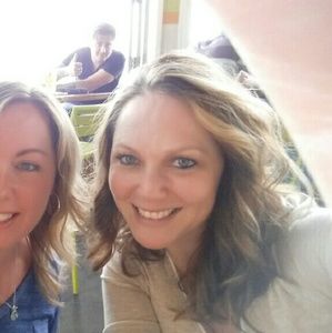 Meet your Posher, Lori