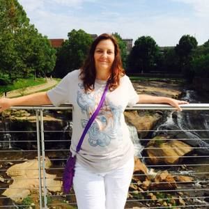 Meet your Posher, Deanna