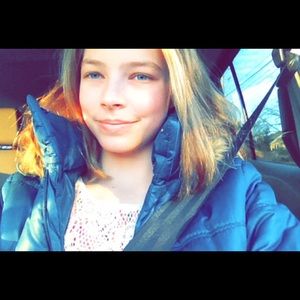 Meet your Posher, Lizzie