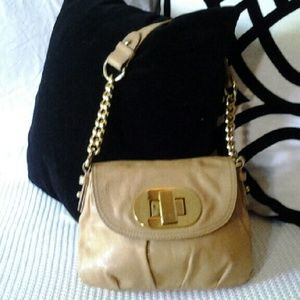 BADGLEY MISCHKA SHOULDER BAG