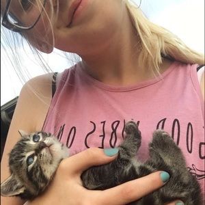 Meet your Posher, Lucy