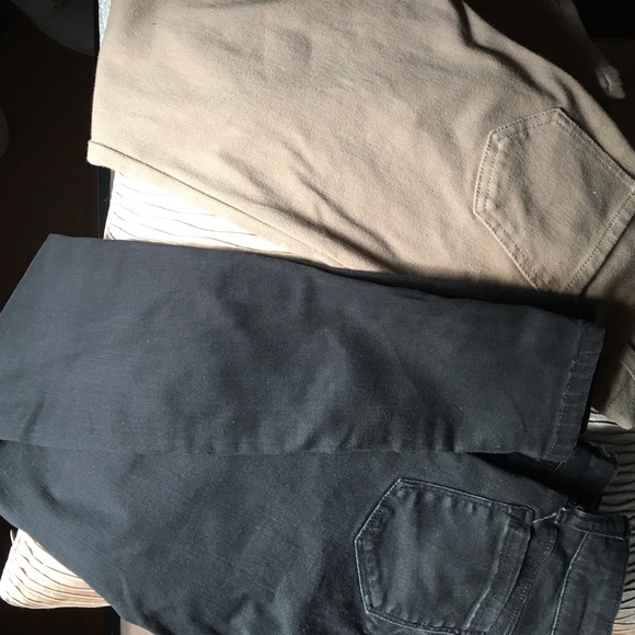 Bundle !!👀👀 two pair of pants! - Picture 1 of 3