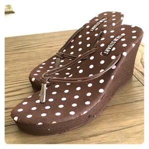 New Victoria's Secret Brown Wedge Sandals