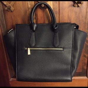 KC Jagger Sawyer Satchel