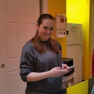 Meet your Posher, Leisha