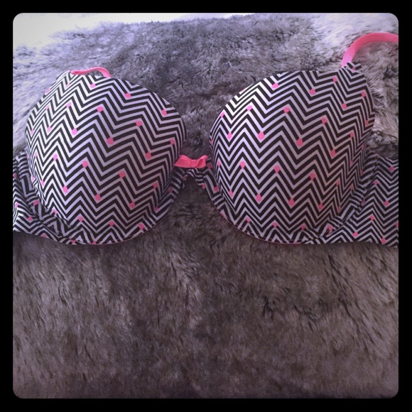 Vs bra