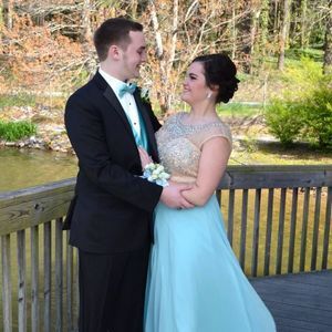 Meet your Posher, Abby