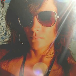 Meet your Posher, Holly