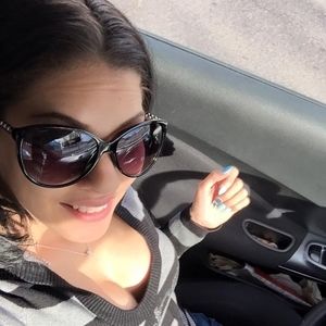 Meet your Posher, Mindy