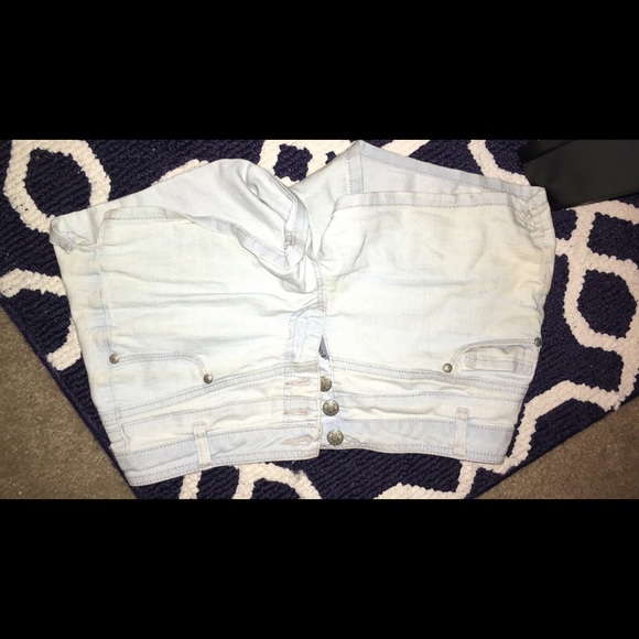 High waisted denim shorts