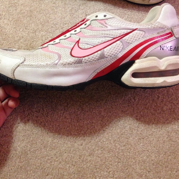 Nike torch 4 shoes youth 7 size