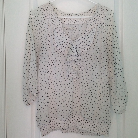White blouse with ruffles