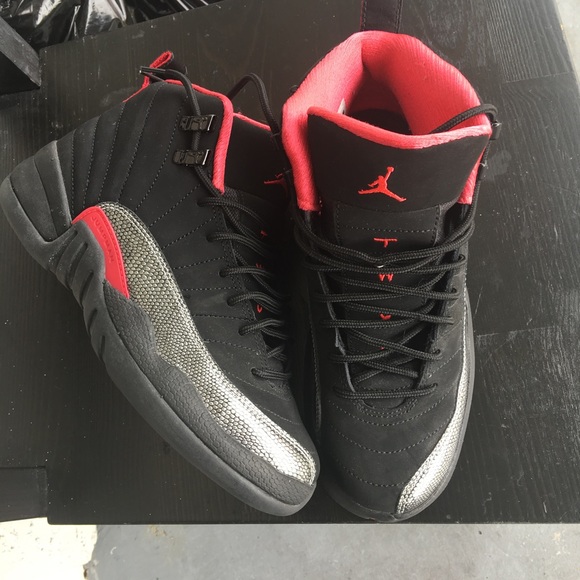 Jordans 12