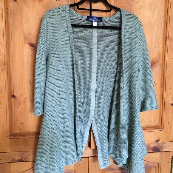 Francesca's Collections Sweaters - Worn once button back safe green sweater. Size m