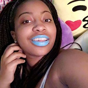 Meet your Posher, Alexus