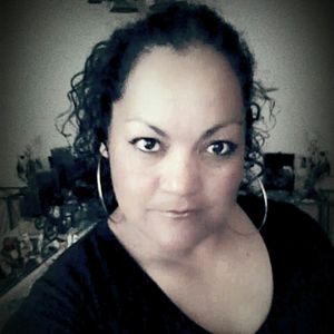 Meet your Posher, Nora