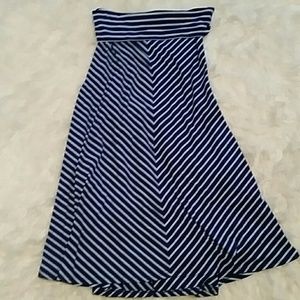 Navy blue and white maxi skirt, sz large xl