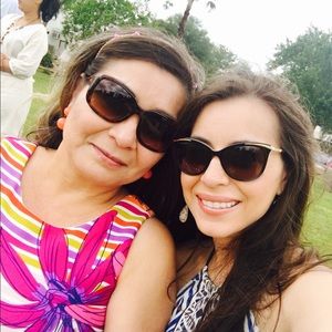 Meet your Posher, Dalila