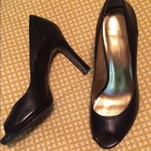Banana Republic black peep toe heels! Size 7!! Banana Republic black peep toe heels! Size 7!!