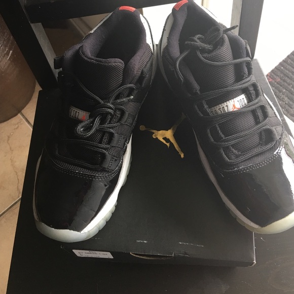 Jordans 11s brand-new