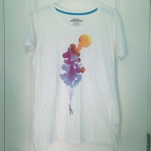 White cotton Threadless short sleeved T shirt.