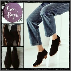 Dolce Vita "Keiton" Booties