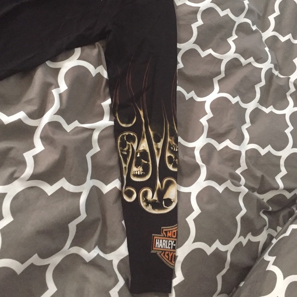 Harley Davidson shirt - Picture 2 of 3