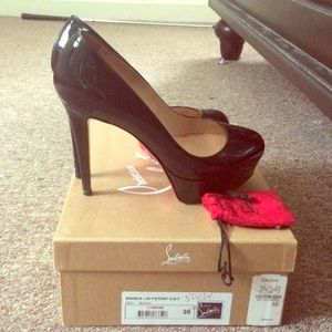 Louboutin Bianca 36