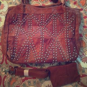 Amerileather Handbag