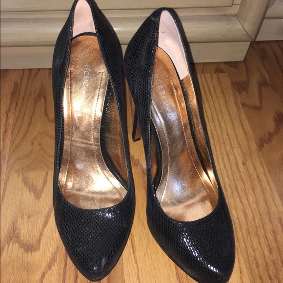 BCBGeneration Shoes - BCBG black snakeskin like heels