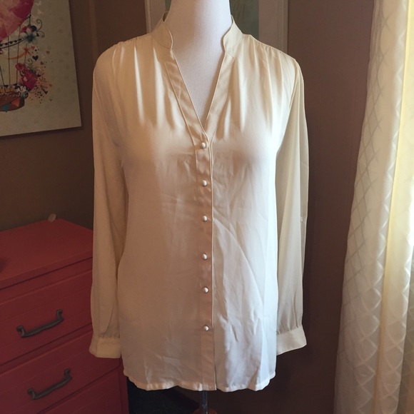 ⬇️ Modcloth Blouse