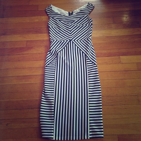 Geometric striped black and white summer dress