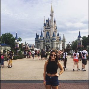 Meet your Posher, Carley