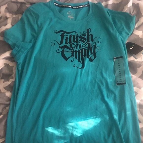 Nike T Shirt