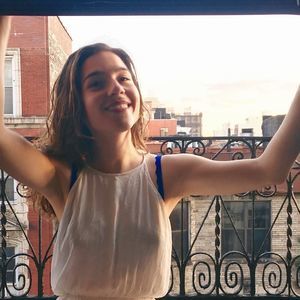 Meet your Posher, Elif