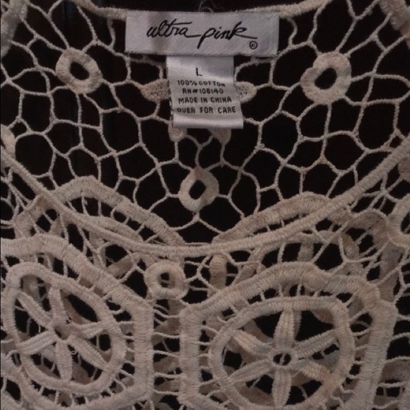 Lace top! - Picture 3 of 3